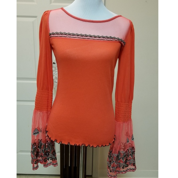 Free People Tops - 🆕️⬇️Free People High Tides Bell Sleeve Top